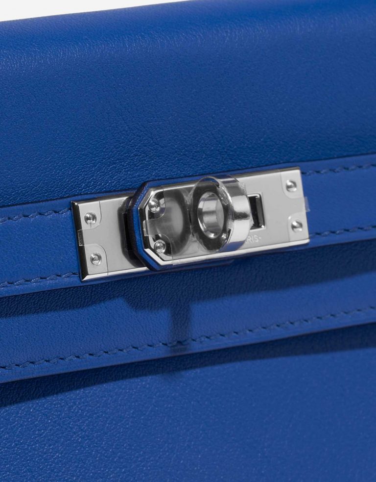 Pre-owned Hermès bag Kelly 25 Swift Blue France Blue Front | Sell your designer bag on Saclab.com