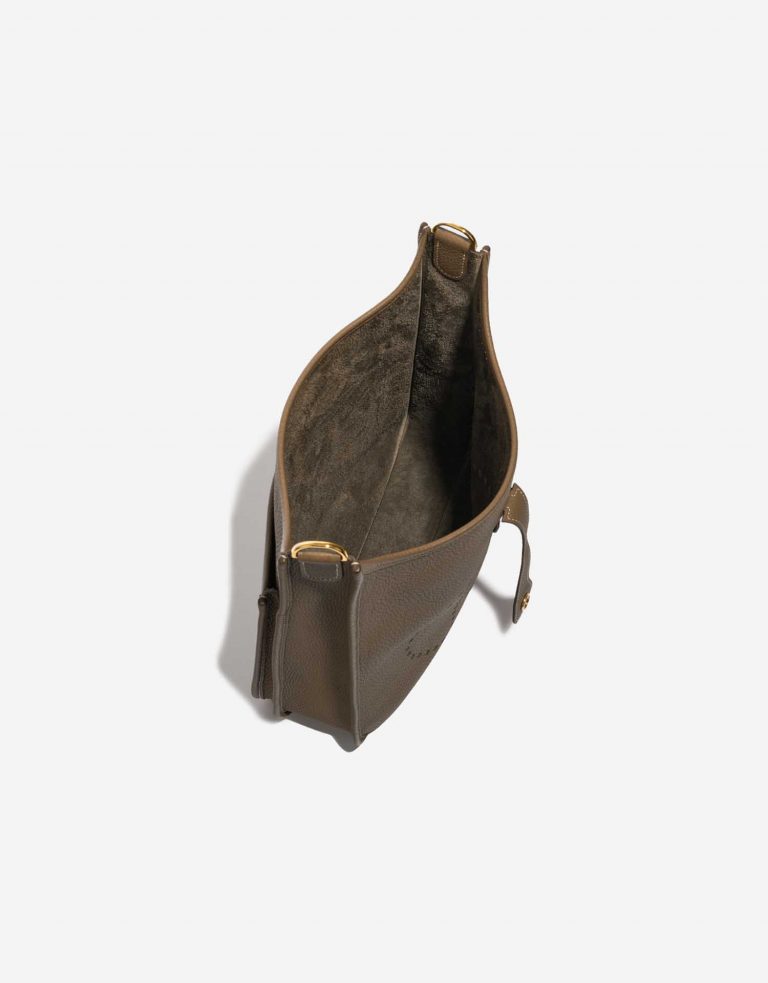 Pre-owned Hermès bag Evelyne 29 Taurillon Clemence Etoupe Brown Inside | Sell your designer bag on Saclab.com