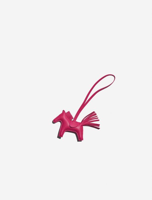 Pre-owned Hermès bag Rodeo PM Milo Lamb Rose Mexico Pink Front | Sell your designer bag on Saclab.com
