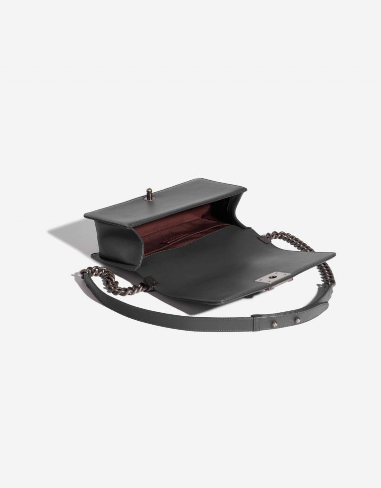 Pre-owned Chanel bag Boy Old Medium Lamb Dark Grey Grey Inside | Sell your designer bag on Saclab.com