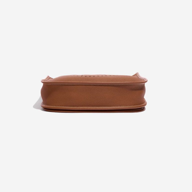Pre-owned Hermès bag Evelyne 29 Clemence Gold Brown Bottom | Sell your designer bag on Saclab.com