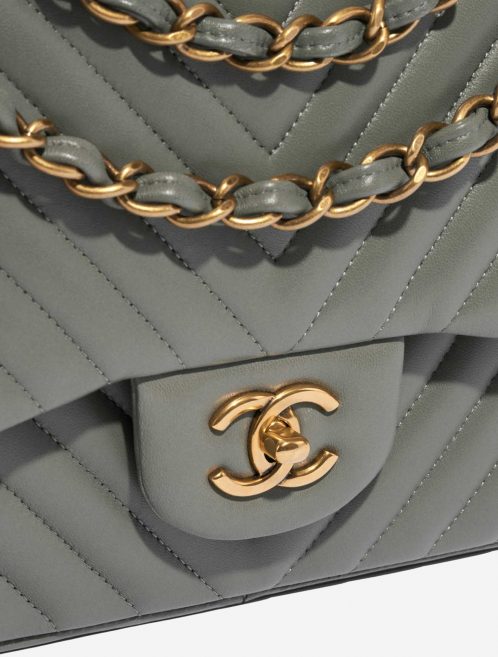 Pre-owned Chanel bag Timeless Jumbo Lamb Grey Grey Closing System | Sell your designer bag on Saclab.com
