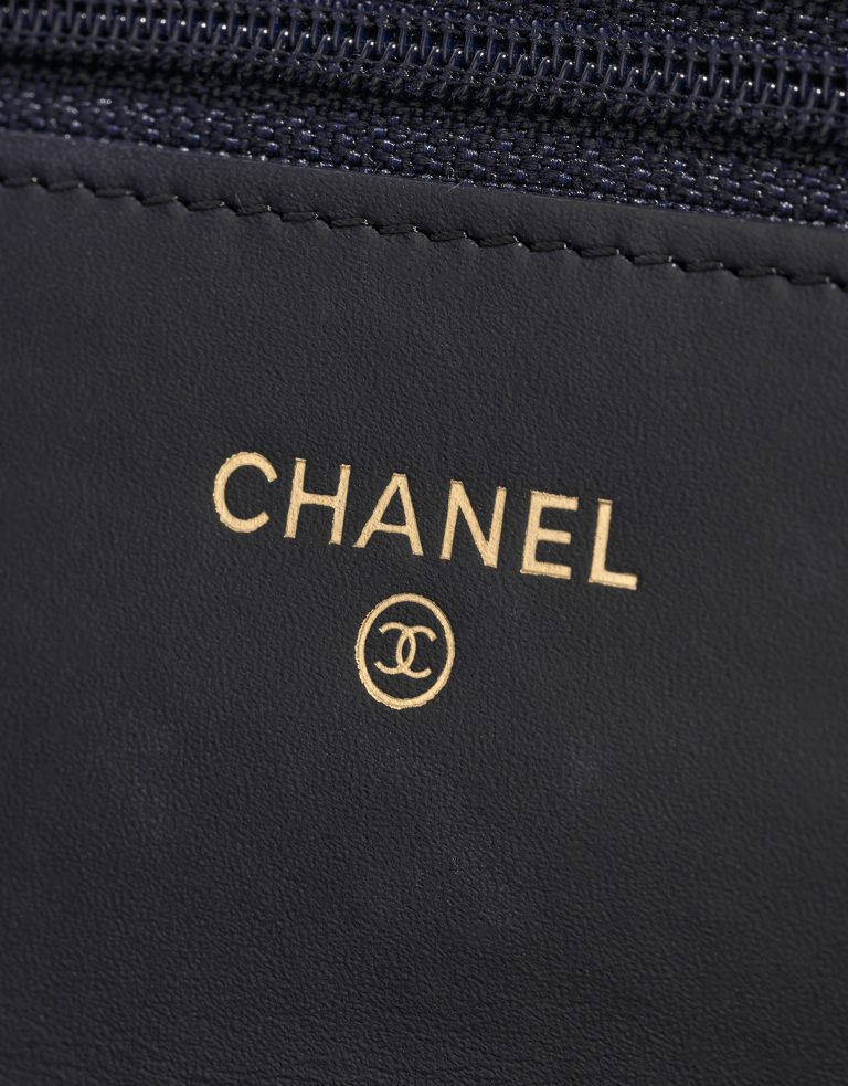 Pre-owned Chanel bag 2.55 Reissue WOC Aged Calf Navy Blue Blue Logo | Sell your designer bag on Saclab.com
