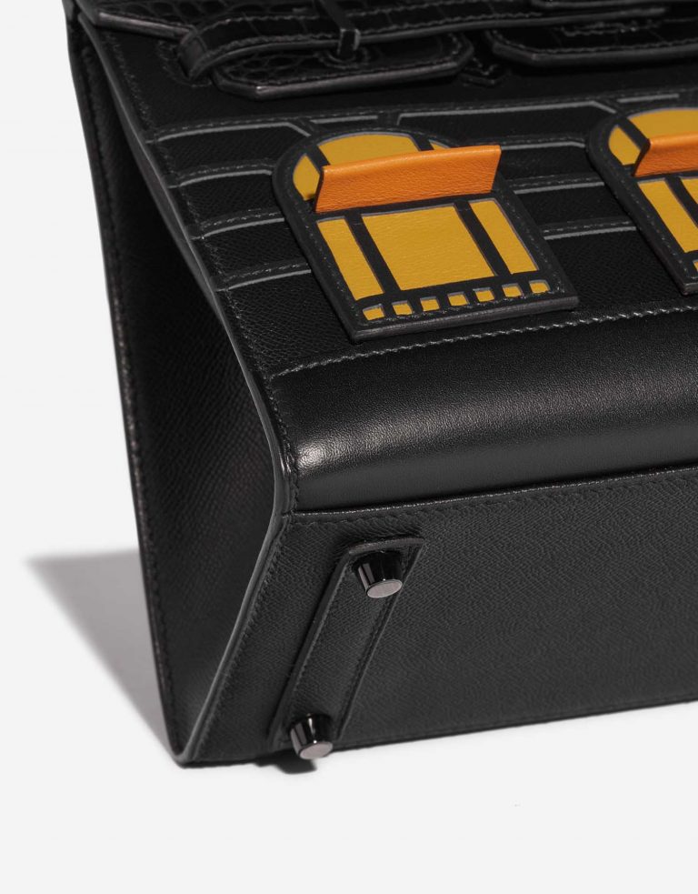 Pre-owned Hermès bag Birkin Faubourg 20 Midnight Matte Alligator / Veau madame / Chevre Mysore / Veau Monsieur / Black / Jaune Ambre / Orange H Black Detail | Sell your designer bag on Saclab.com
