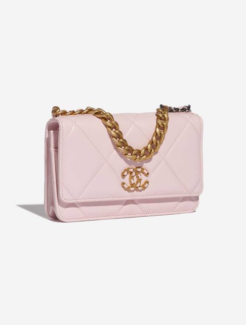 Pre-owned Chanel bag 19 WOC Lamb Light Rose Rose Side Front | Sell your designer bag on Saclab.com