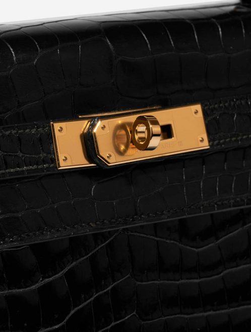 Pre-owned Hermès bag Kelly 32 Porosus Crocodile Black Black Closing System | Sell your designer bag on Saclab.com