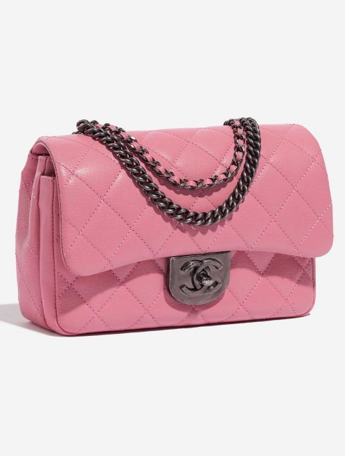 Pre-owned Chanel bag Timeless Medium Lamb Pink Pink Side Front | Sell your designer bag on Saclab.com