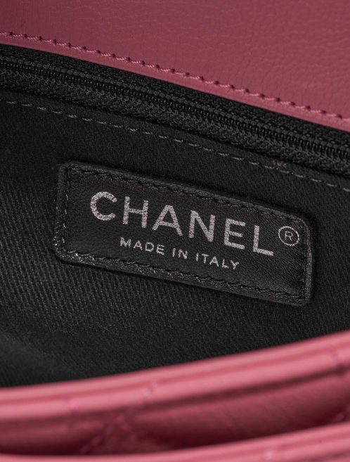 Pre-owned Chanel bag Timeless Medium Lamb Pink Pink Logo | Sell your designer bag on Saclab.com