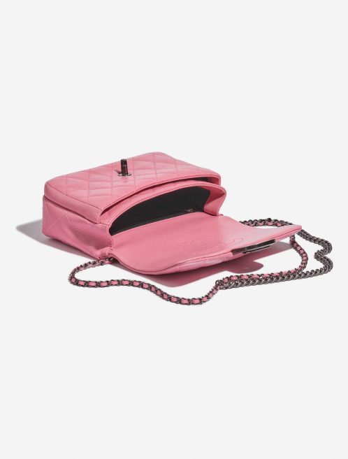 Pre-owned Chanel bag Timeless Medium Lamb Pink Pink Inside | Sell your designer bag on Saclab.com