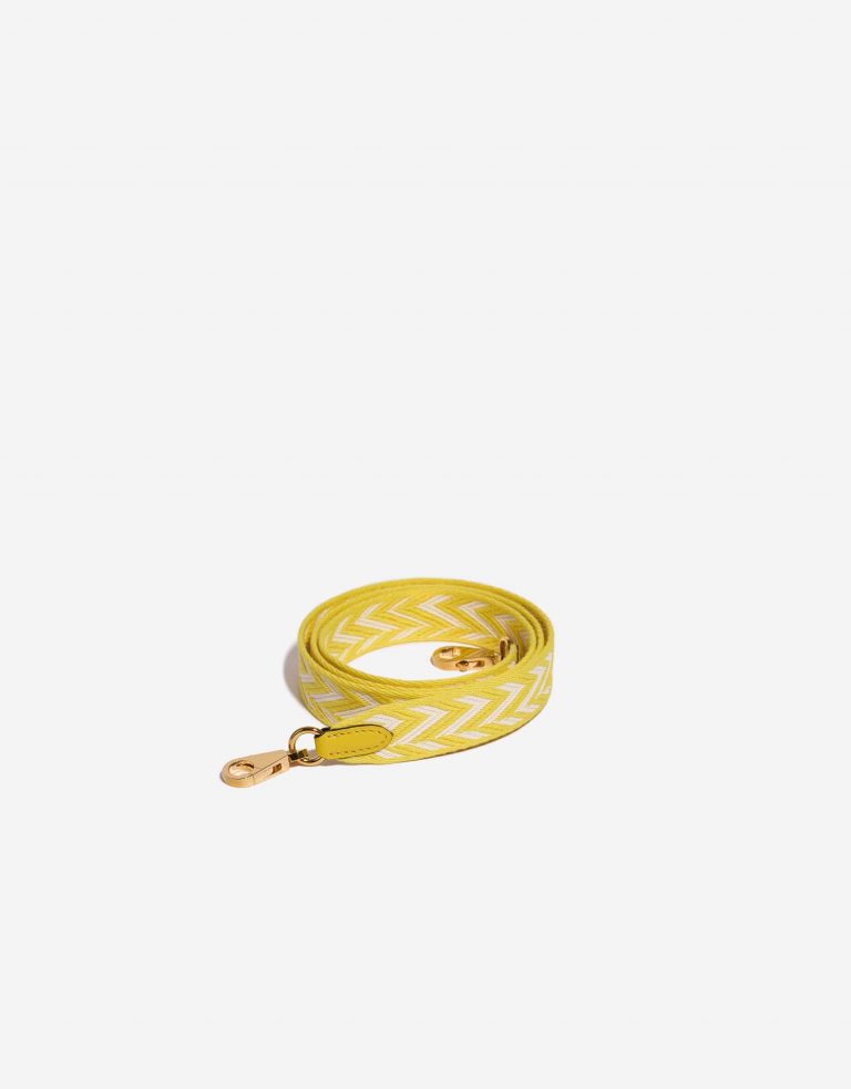 エルメス ストラップカードホルダー (Jaune De Naples) Hermès Jaune De Naples Epsom Calvi Card Holder | myGemma