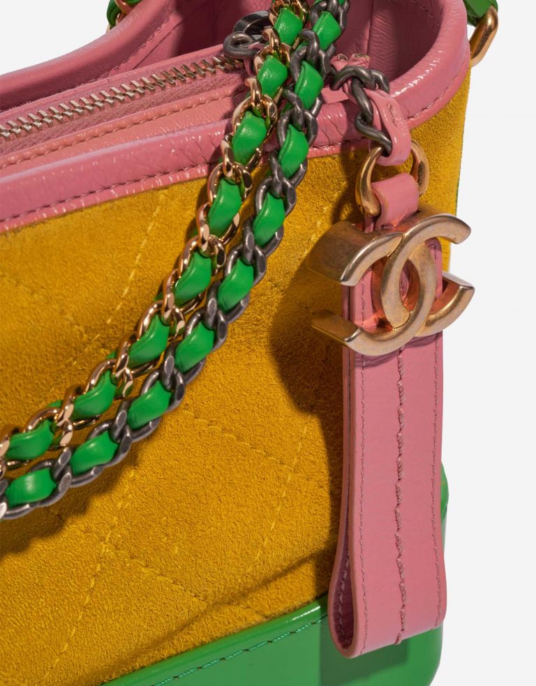Pre-owned Chanel bag Gabrielle Small Calf / Suede Multicolour Multicolour, Yellow Closing System | Sell your designer bag on Saclab.com