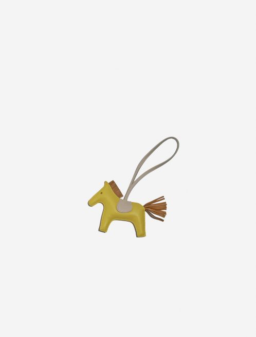 Pre-owned Hermès bag Rodeo MM Milo Jaune de Naples / Craie / Sesame Yellow Front | Sell your designer bag on Saclab.com