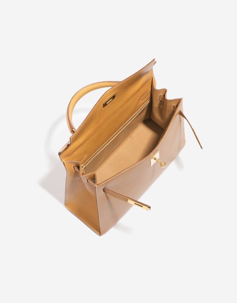 Pre-owned Hermès bag Kelly 32 Ardennes Moutarde Beige Inside | Sell your designer bag on Saclab.com