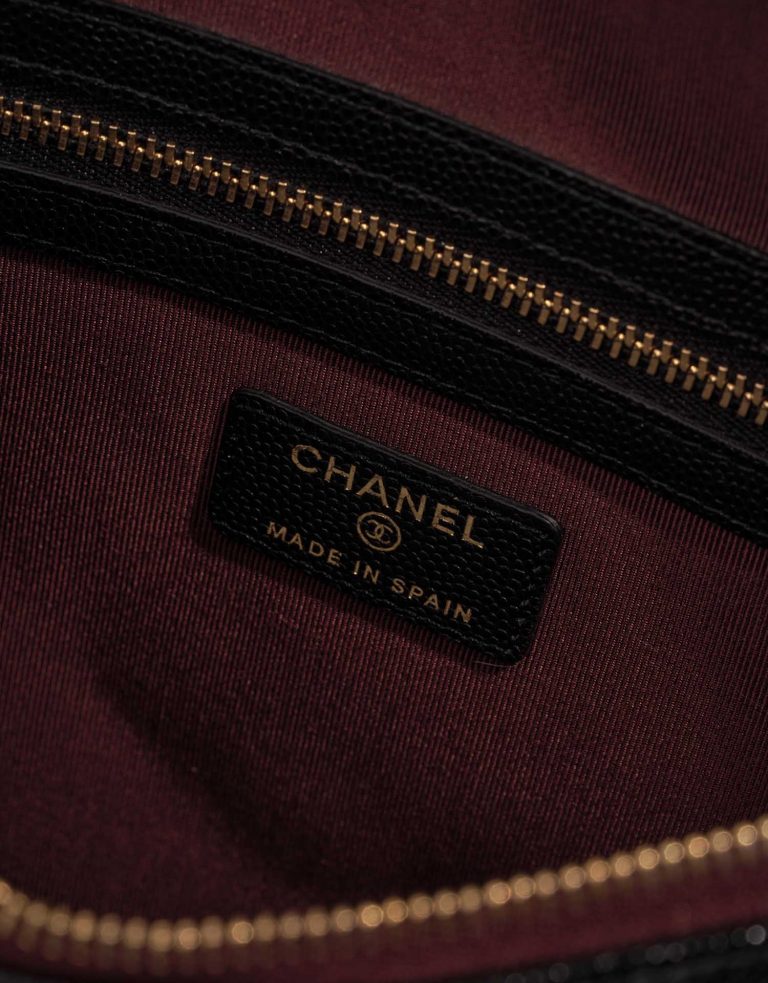 Pre-owned Chanel bag Timeless Clutch Caviar Black Black Logo | Sell your designer bag on Saclab.com