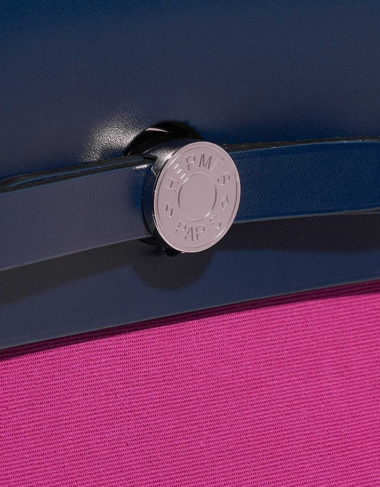 Pre-owned Hermès bag Herbag 31 Vache Hunter / Toile  Bleu Saphir / Magnolia Pink Front | Sell your designer bag on Saclab.com