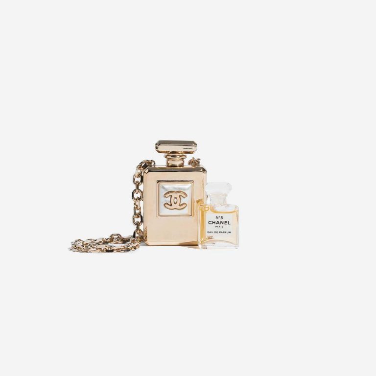 Pre-owned Chanel bag Perfume Necklace Metal Gold / Pearl Gold Detail | Sell your designer bag on Saclab.com