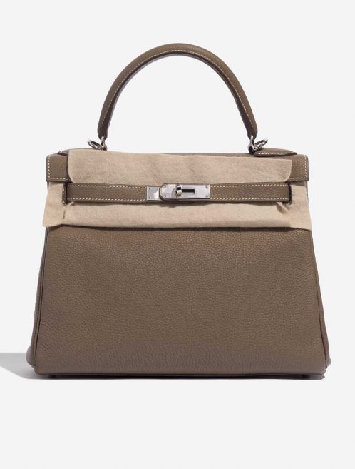Pre-owned Hermès bag Kelly 28 Togo Etoupe Brown, Grey Front Velt | Sell your designer bag on Saclab.com