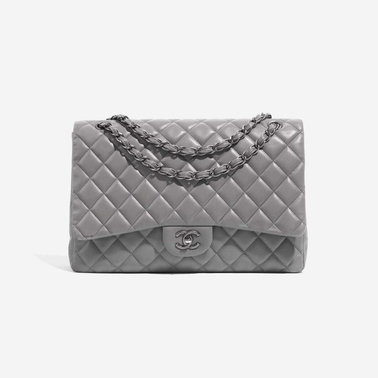 Pre-owned Chanel bag Timeless Maxi Lamb Grey Grey Front | Sell your designer bag on Saclab.com