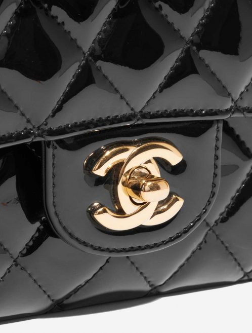 Pre-owned Chanel bag Timeless Medium Patent Leather Black Black Closing System | Sell your designer bag on Saclab.com