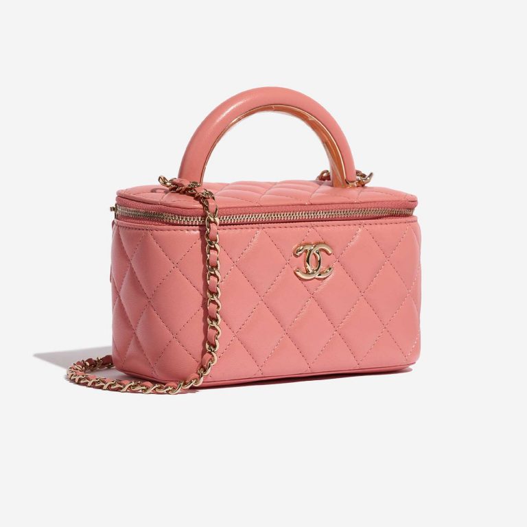 Pre-owned Chanel bag Vanity Small Coral Side Front | Sell your designer bag on Saclab.com