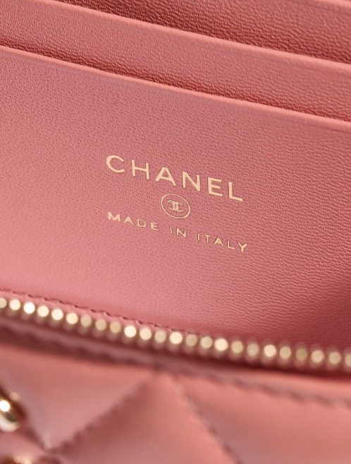 Pre-owned Chanel bag Vanity Small Coral Logo| Sell your designer bag on Saclab.com