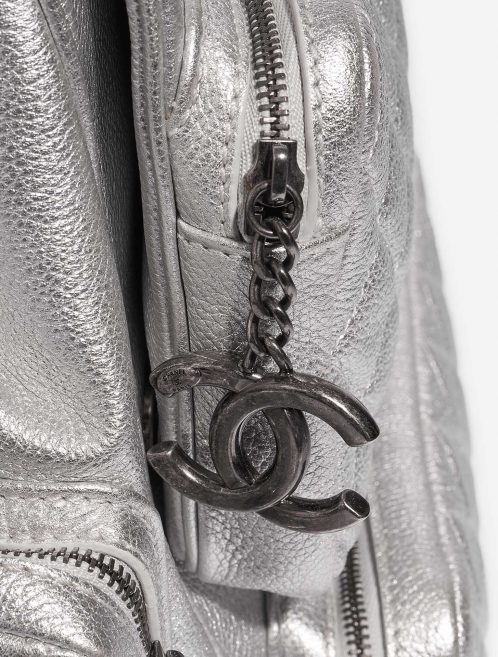 Chanel Backpack Silver Closing System  | Sell your designer bag on Saclab.com