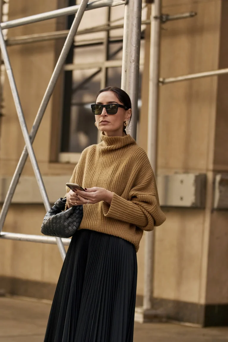 Bottega Veneta Mini Jodie Black