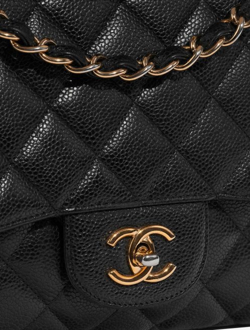 Chanel Timeless Maxi Black Closing System  | Sell your designer bag on Saclab.com
