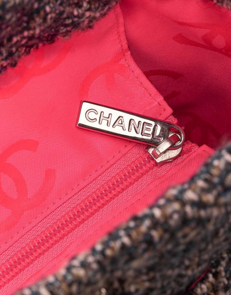 Chanel ShoppingTote GST Multicolor Closing System  | Sell your designer bag on Saclab.com