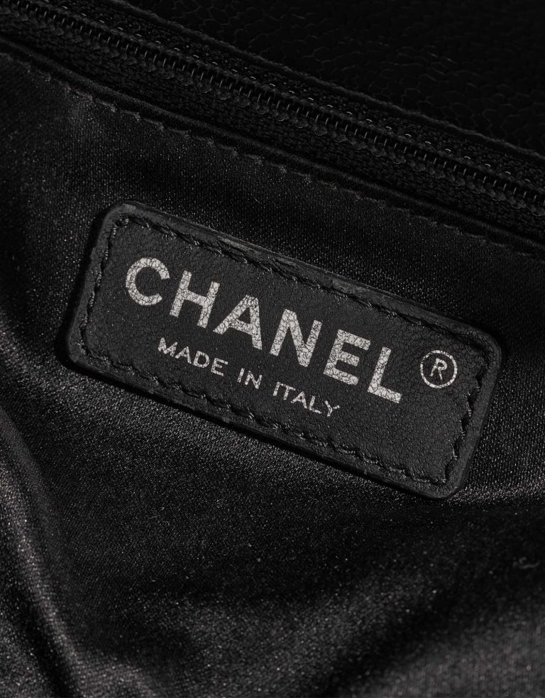 Chanel GST Black Logo  | Sell your designer bag on Saclab.com
