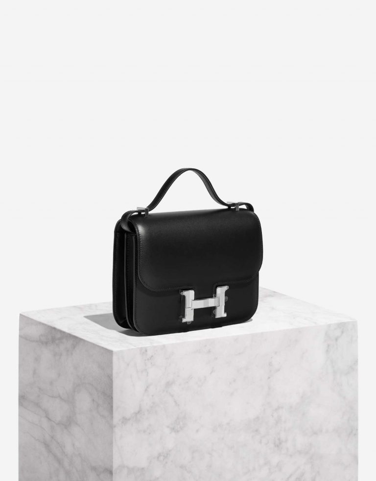 Hermès Constance 18 Black Front  | Sell your designer bag on Saclab.com