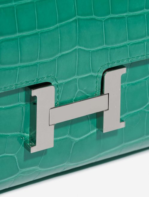 Hermès Constance Wallet VertJade Closing System  | Sell your designer bag on Saclab.com