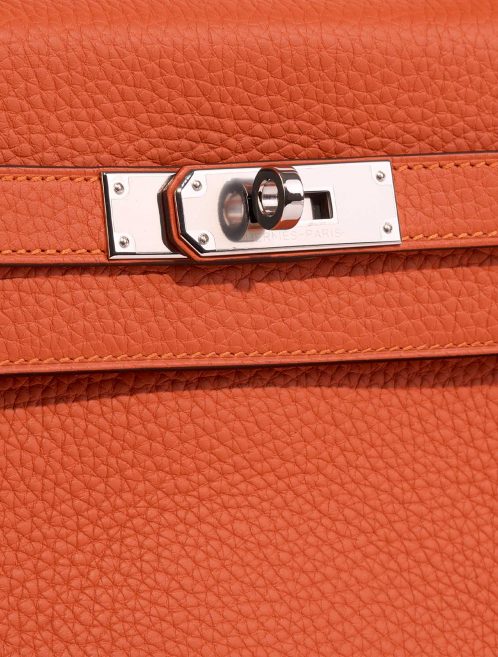 Hermès Kelly 28 Feu Closing System  | Sell your designer bag on Saclab.com