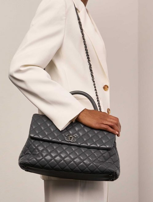 Chanel TimelessHandle Large Grey Front  | Sell your designer bag on Saclab.com