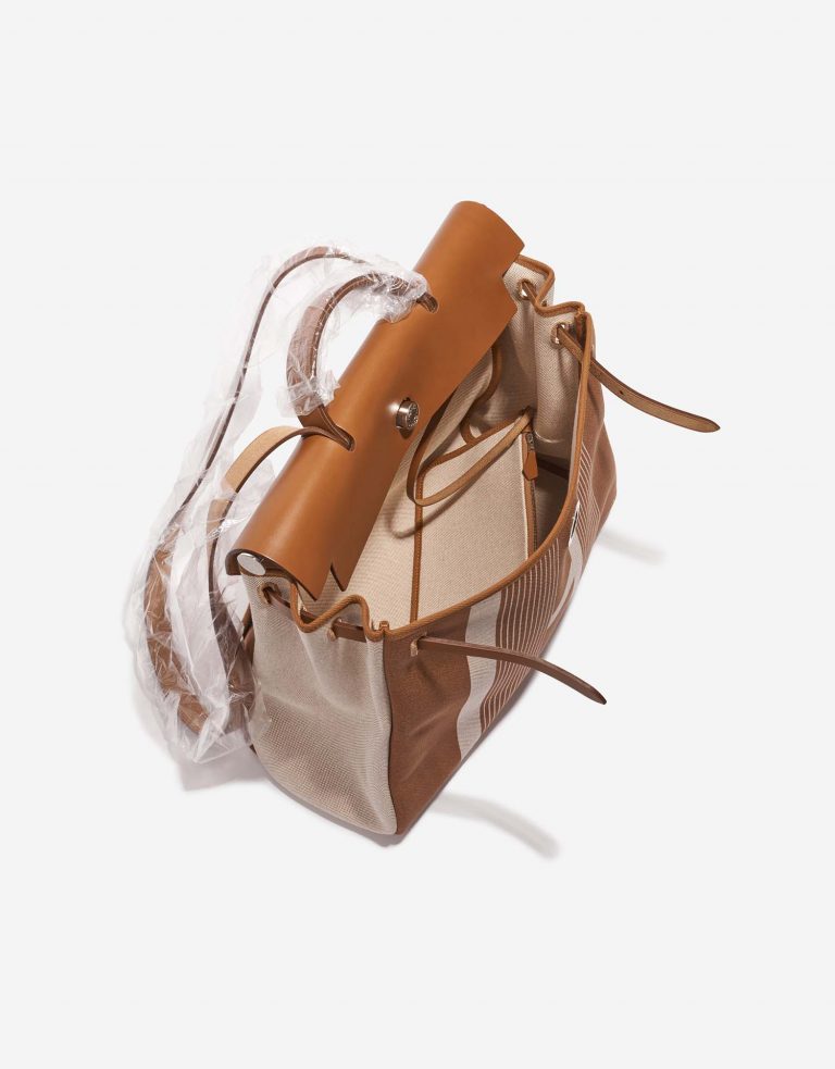 Hermès Herbag 39 Fauve-Ecru-Beige Inside  | Sell your designer bag on Saclab.com