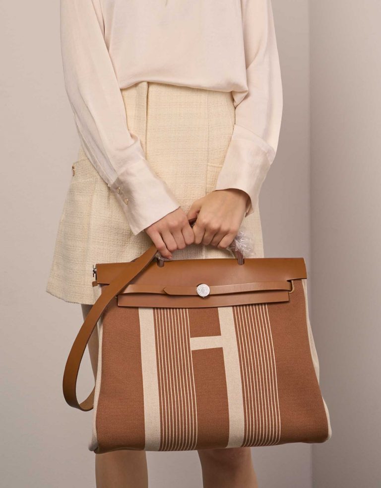 Hermès Herbag 39 Fauve-Ecru-Beige Sizes Worn | Sell your designer bag on Saclab.com