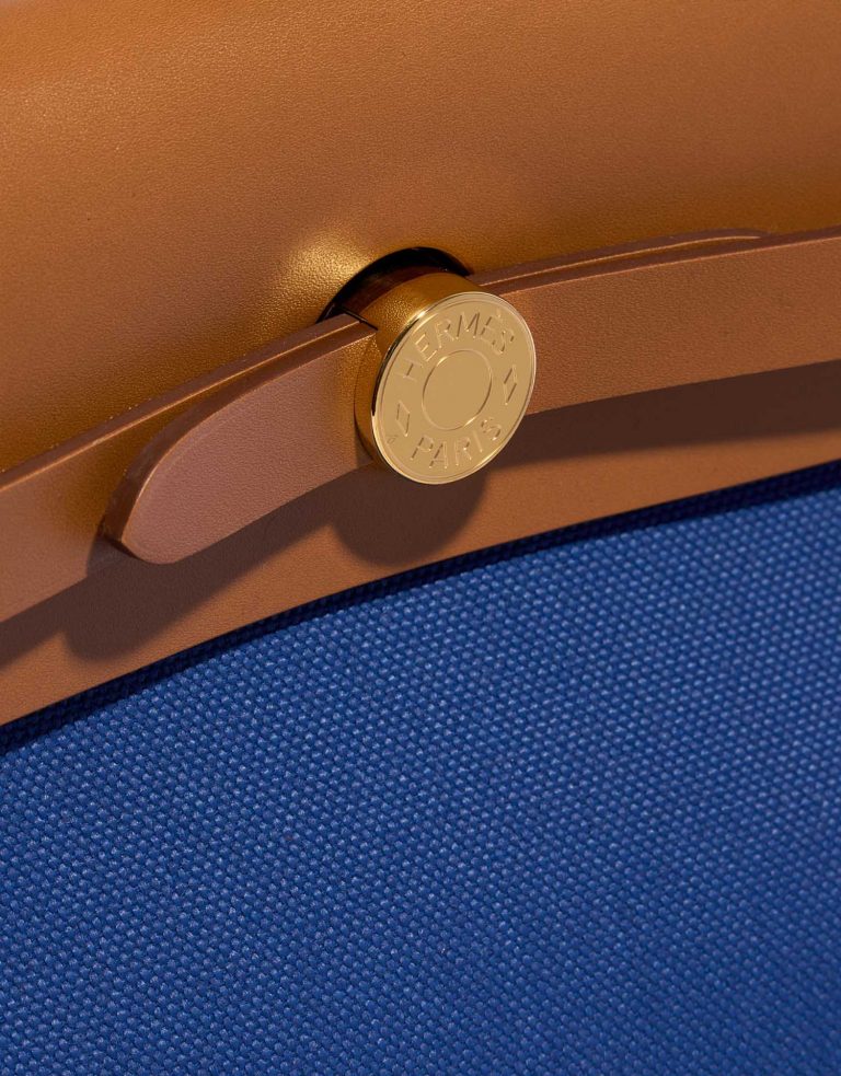 Hermès Herbag 31 BleuDeFrance-Fauve Closing System  | Sell your designer bag on Saclab.com