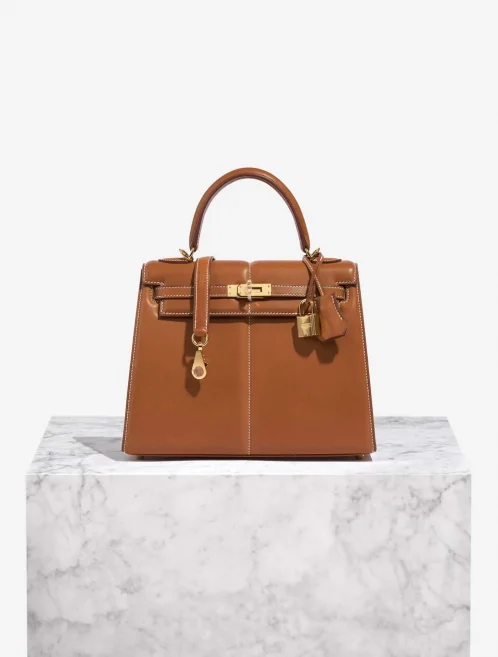 Pre-owned Hermès bag Kelly Padded 25 Barenia Fauve | Sell your designer bag on Saclab.com