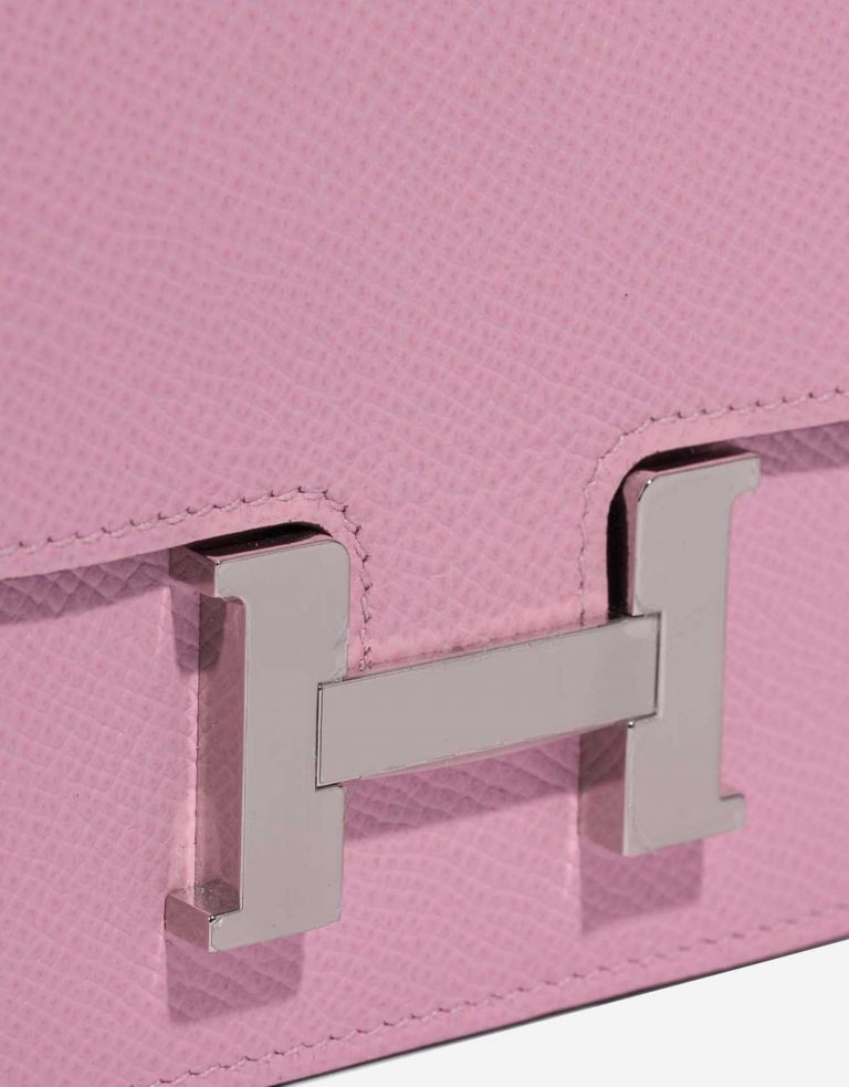 Hermès Constance SlimWallet MauveSilvestre Closing System  | Sell your designer bag on Saclab.com