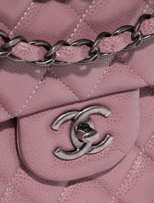 Chanel Timeless Jumbo Lavender Closing System  | Sell your designer bag on Saclab.com