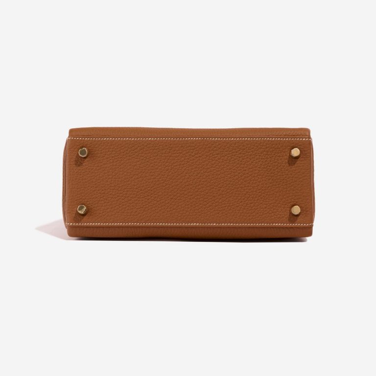 Hermès Kelly 25 Gold-GrisPerle Bottom  | Sell your designer bag on Saclab.com