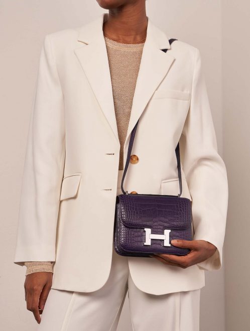 Hermès Constance 18 Amethyst Sizes Worn | Sell your designer bag on Saclab.com