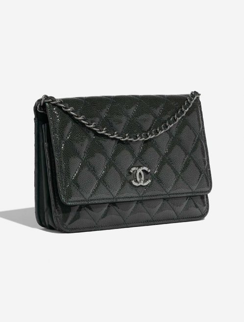 Chanel Timeless WOC Emerald Side Front  | Sell your designer bag on Saclab.com