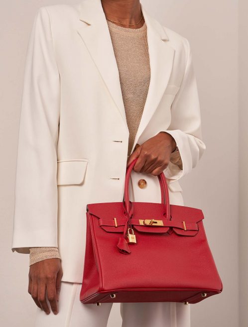 Hermès Birkin 30 RougeCasaque Sizes Worn | Sell your designer bag on Saclab.com