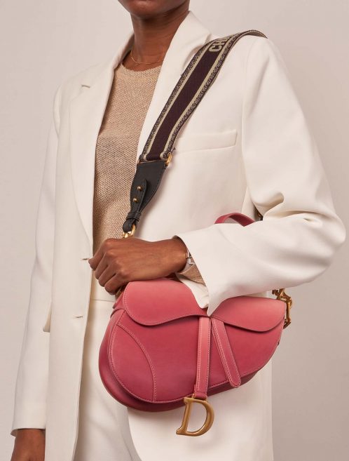 Dior Strap Bordeaux-Beige Sizes Worn | Sell your designer bag on Saclab.com