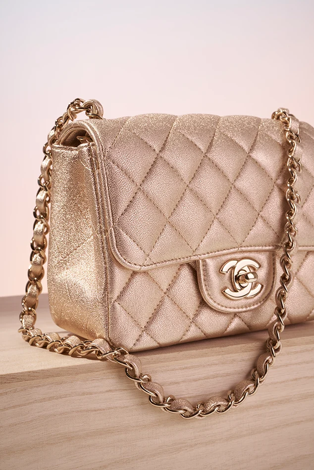 Which Chanel Bag Should I Buy? An Expert Interview | SACLÀB