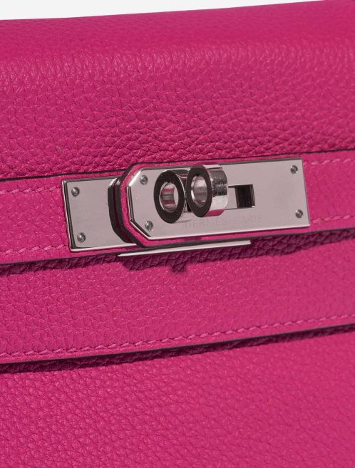 Hermès Kelly 28 RosePourpre Closing System  | Sell your designer bag on Saclab.com
