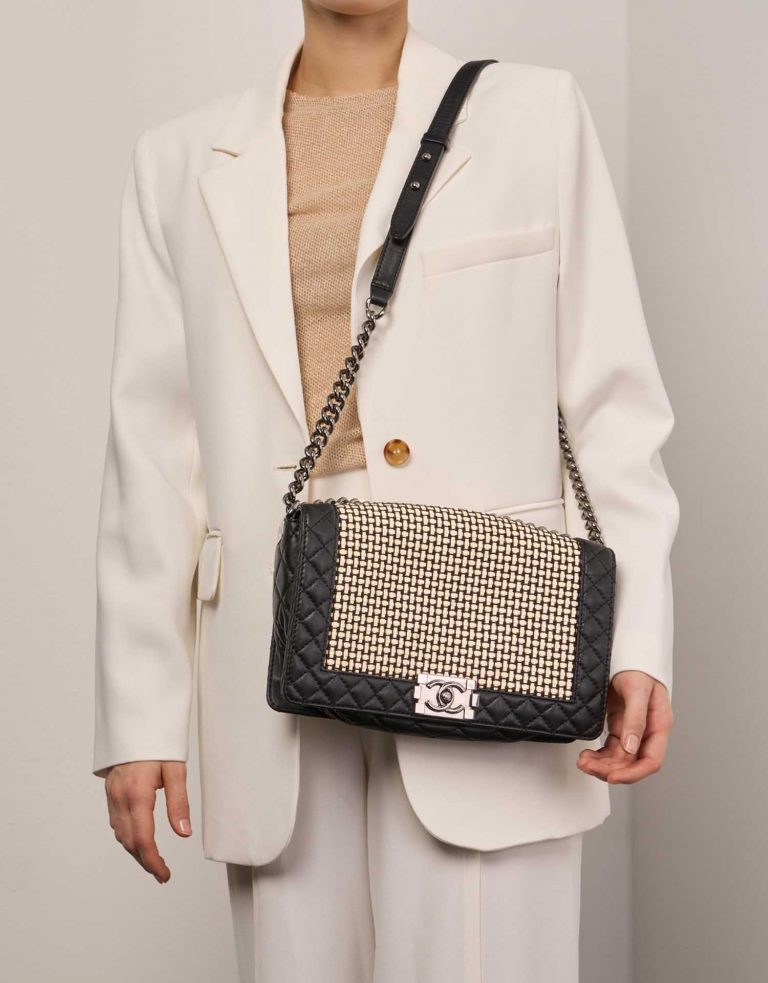 Chanel Boy Large Black-Beige 0F | Sell your designer bag on Saclab.com