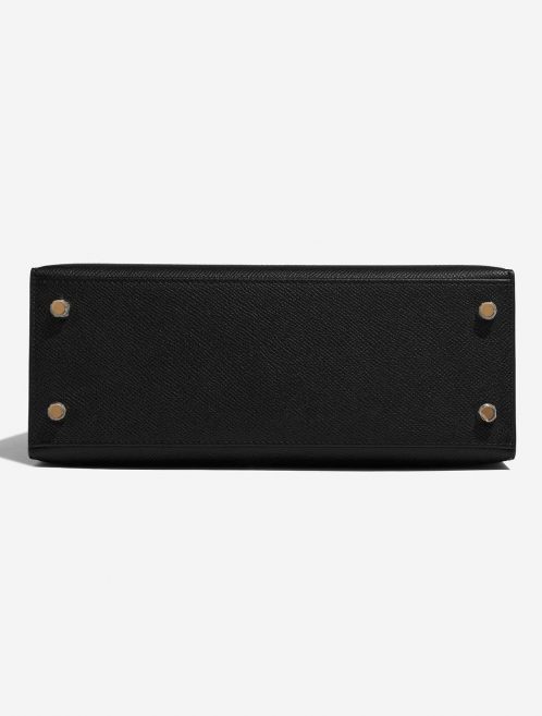 Hermès Kelly 25 Black Bottom  | Sell your designer bag on Saclab.com