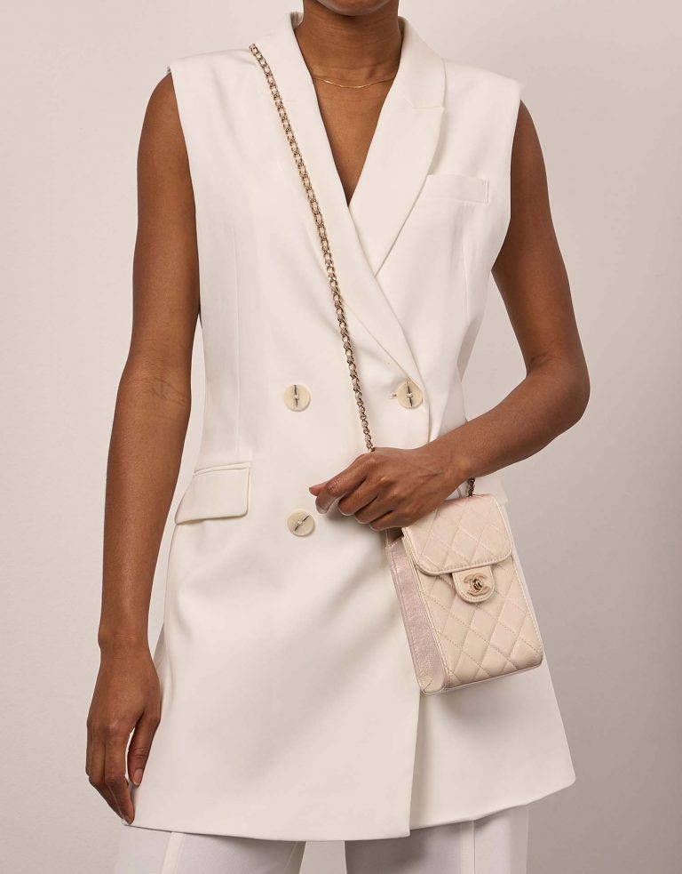 Pre-owned Chanel bag Timeless Phone Holder Lamb Metallic Pearl White White Front | Sell your designer bag on Saclab.com